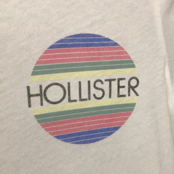 NWOT Hollister crop top shirt - Picture 2 of 8